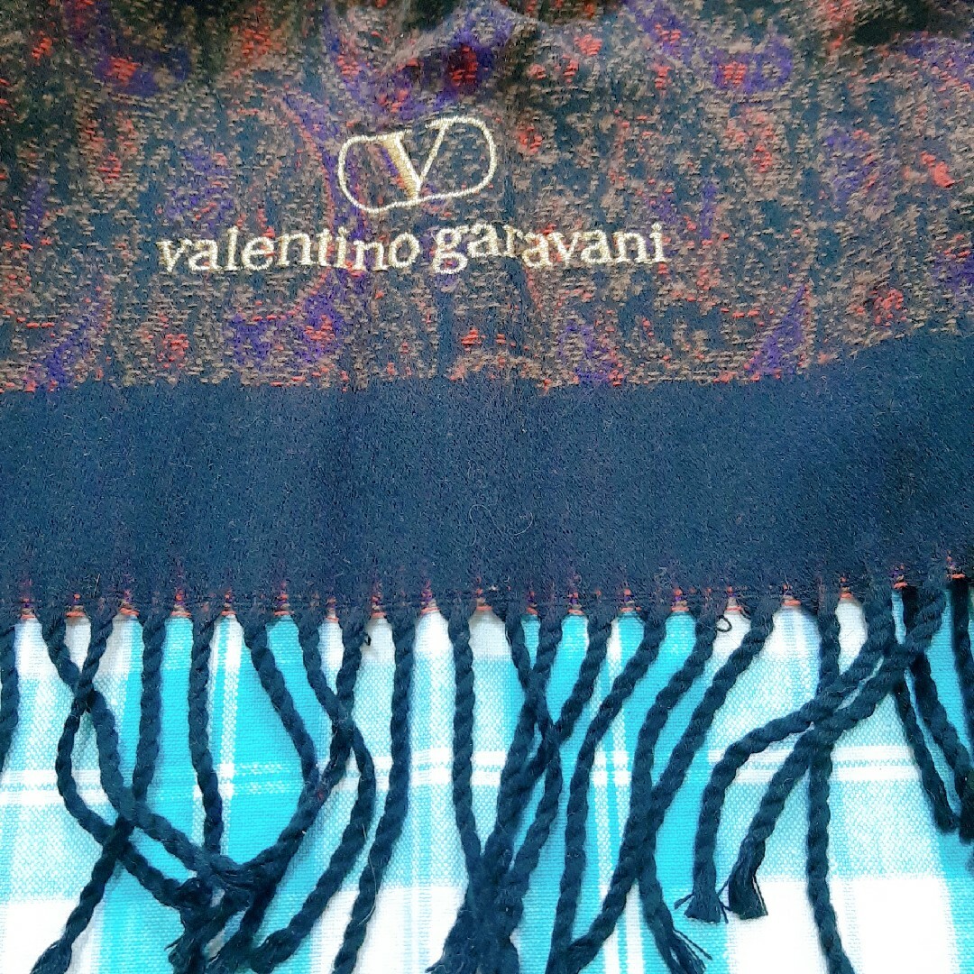 valentino garavani(ヴァレンティノガラヴァーニ)の確実本物＊VALENTINO　GARAVANI　大判ストール　ブランケット レディースのファッション小物(マフラー/ショール)の商品写真