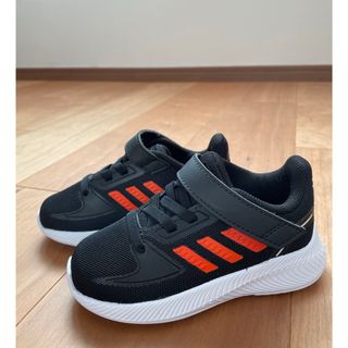 アディダス(adidas)のadidas 14センチ　黒　未使用品(スニーカー)