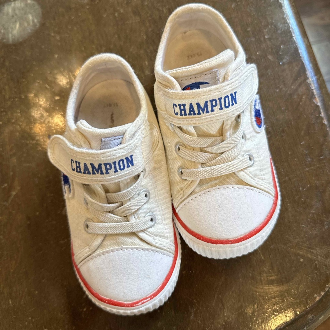 Champion(チャンピオン)の靴　子供用　チャンピオン キッズ/ベビー/マタニティのキッズ靴/シューズ(15cm~)(スニーカー)の商品写真