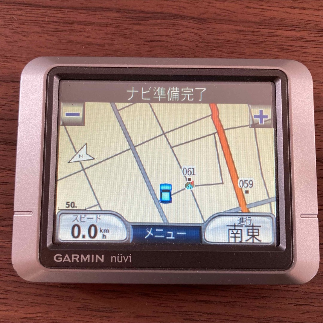 GARMIN(ガーミン)のGarmin nuvi ガーミンナビ　RAMマウント付き 自動車/バイクの自動車(カーナビ/カーテレビ)の商品写真