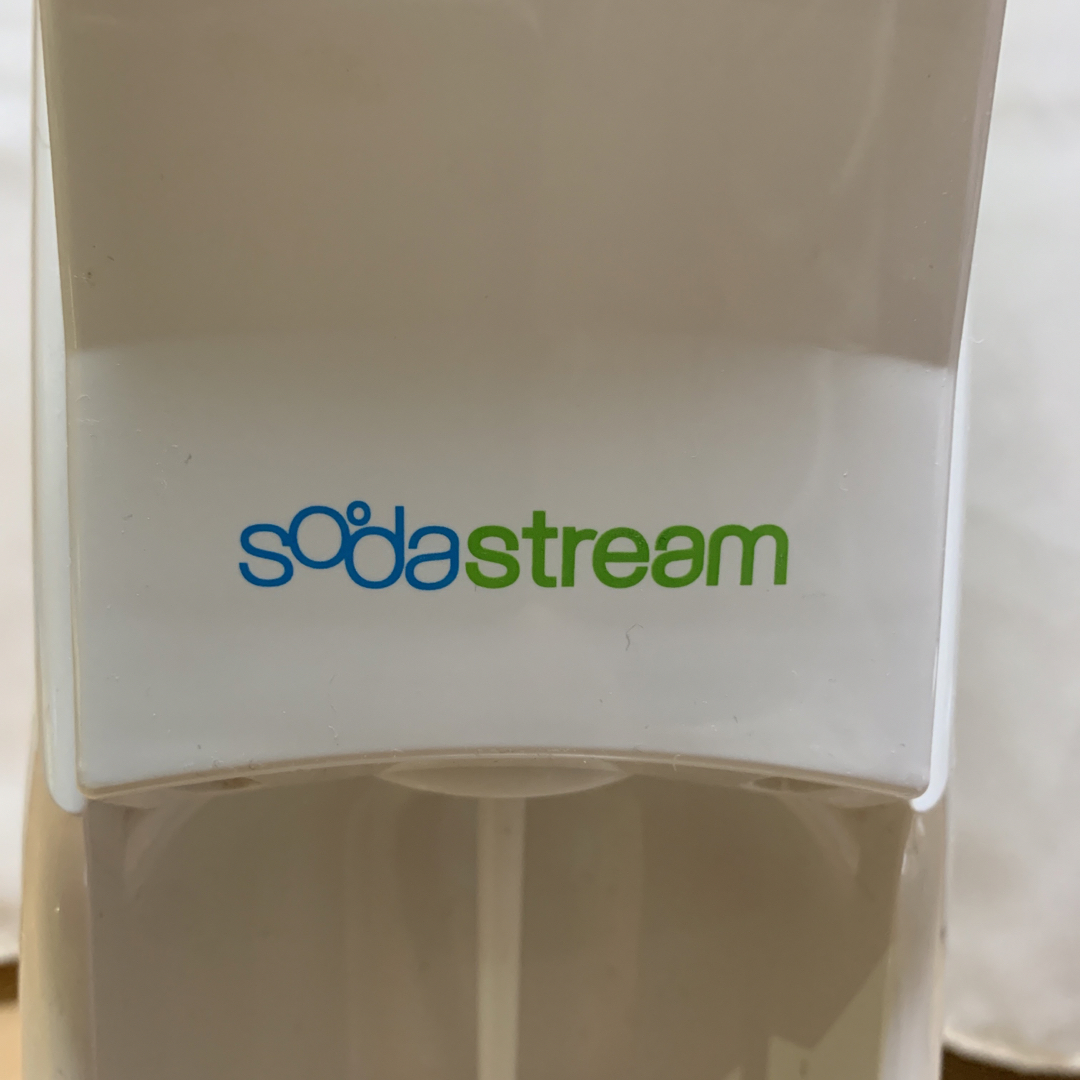 Soda stream 本体&ボトルセット インテリア/住まい/日用品のキッチン/食器(調理道具/製菓道具)の商品写真