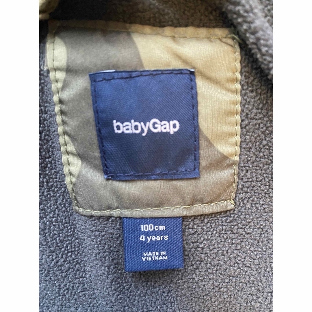 babyGAP(ベビーギャップ)のBabyGAP　ダウンジャケット100センチ　 キッズ/ベビー/マタニティのキッズ服男の子用(90cm~)(ジャケット/上着)の商品写真