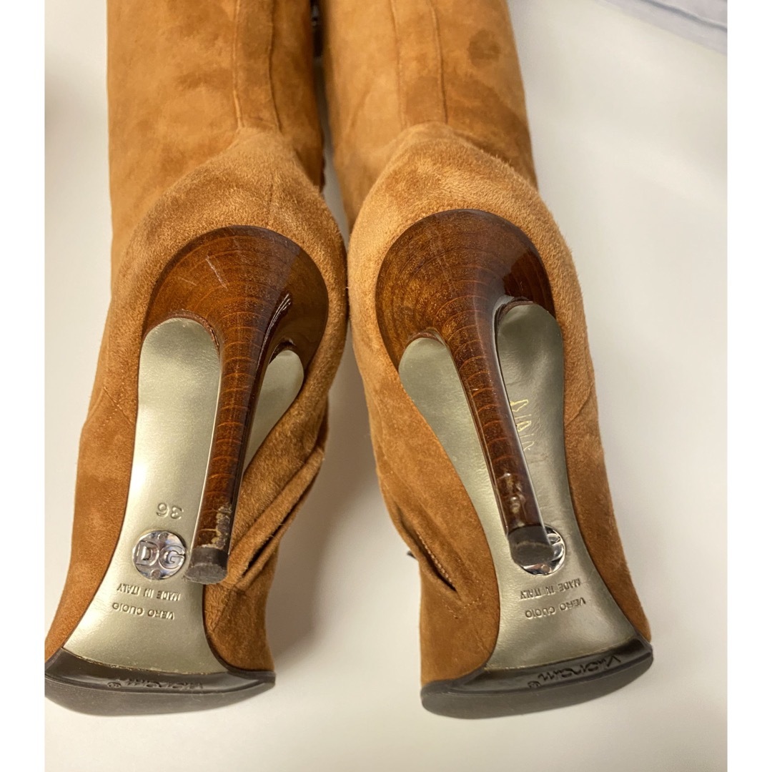 DOLCE&GABBANA(ドルチェアンドガッバーナ)の1回　定価23万　ドルガバ ロングブーツ スウェード 36 ヒール レディースの靴/シューズ(ブーツ)の商品写真