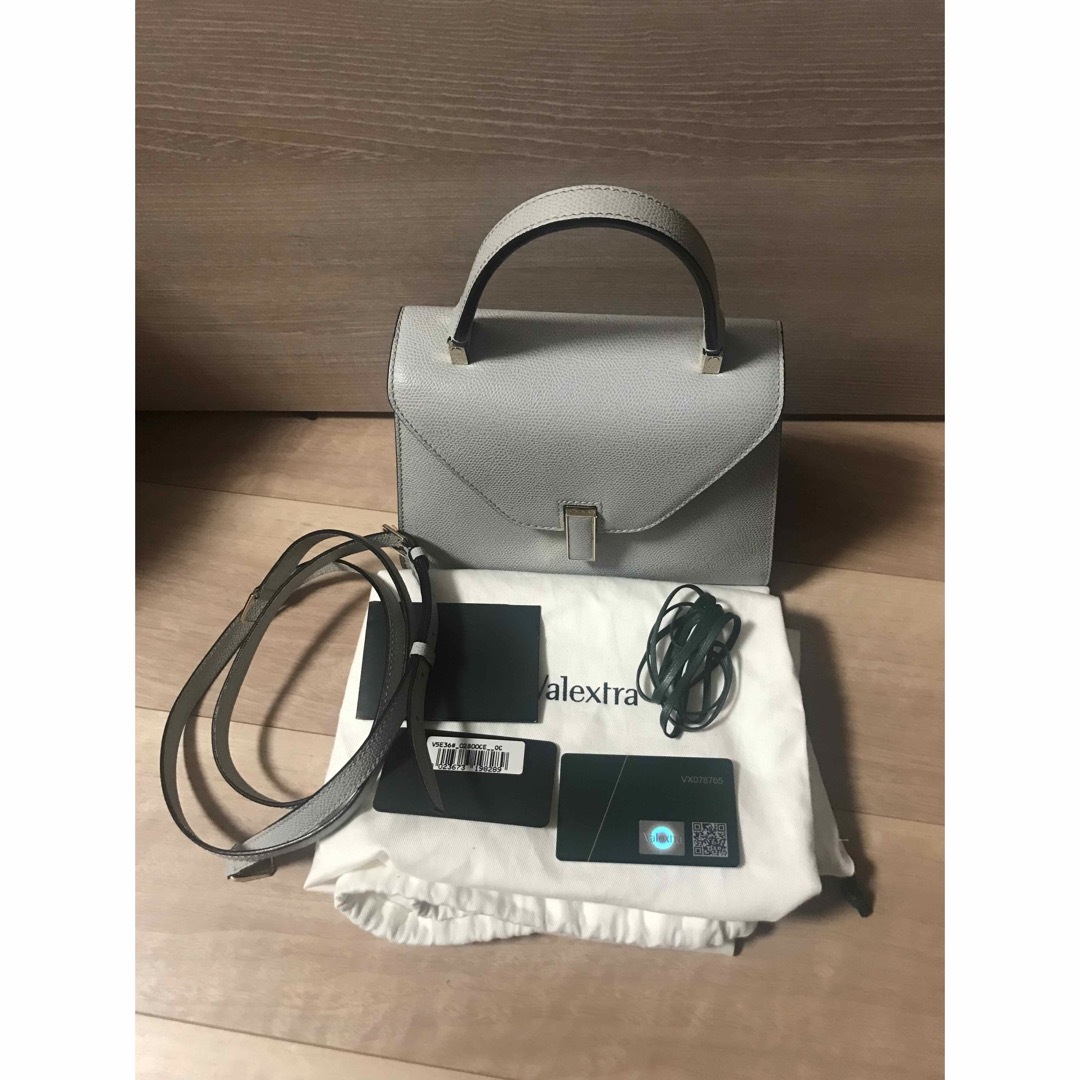 ヴァレクストラ イジィデ ミニ バッグ ハンドバッグ ショルダーバッグ ヴァレクストラ イジィデ ミニ バッグ ハンドバッグ ショルダーバッグ