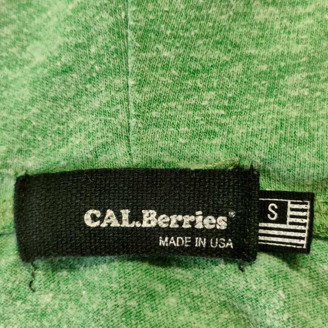 CAL.Berries(カルベリーズ)のフーディー　S　パーカー　MADE IN USA　薄手　海外古着 レディースのトップス(パーカー)の商品写真