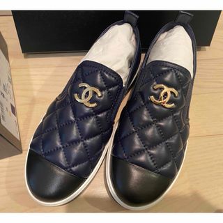 CHANEL - 【新品】シャネル❣️2023新作❣️スリッポン シューズ❣️39