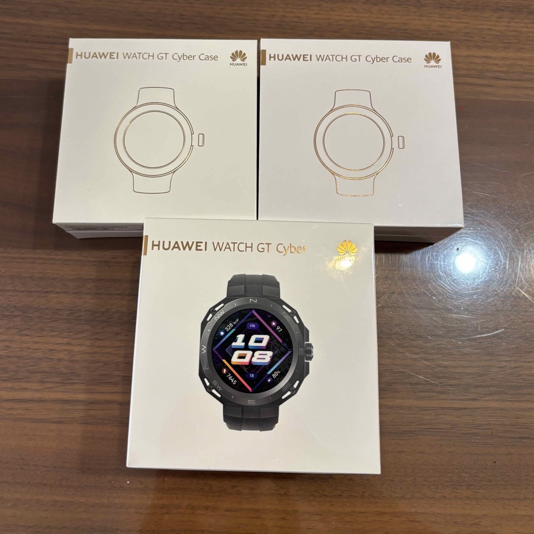 【新品未開封】HUAWEI WATCH GT Cyber　ケース2個付き