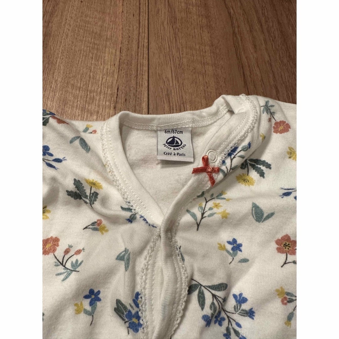 PETIT BATEAU(プチバトー)の【新品】プチバトー　長袖ロンパース　67 キッズ/ベビー/マタニティのベビー服(~85cm)(ロンパース)の商品写真