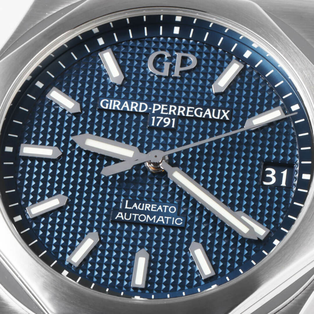 GIRARD-PERREGAUX(ジラールペルゴ)のジラールペルゴ ロレアート 42mm 81010-11-431-11A メンズ 中古 腕時計 メンズの時計(腕時計(アナログ))の商品写真