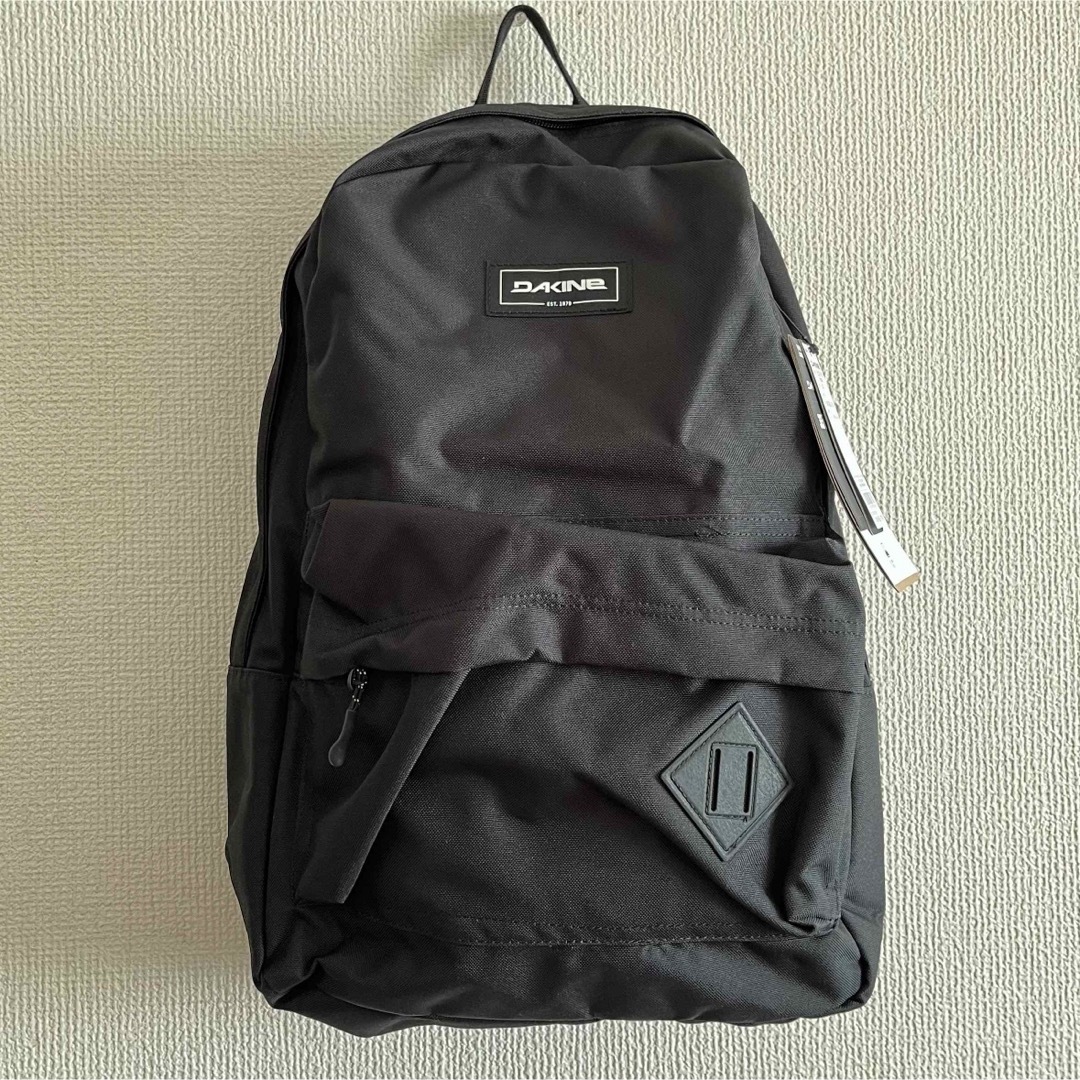 Dakine(ダカイン)の新品　ダカイン　バックパック　リュック　黒 レディースのバッグ(リュック/バックパック)の商品写真