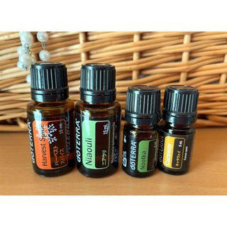 ドテラ(doTERRA)のドテラ 新品 限定品 ハーベストスパイス ニアウリ ヌートカ キャラウェイ(エッセンシャルオイル（精油）)