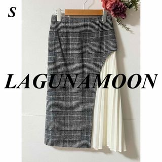 ラグナムーン(LagunaMoon)のLAGUNAMOON アートカッティングプリーツスカート ホワイト(ロングスカート)