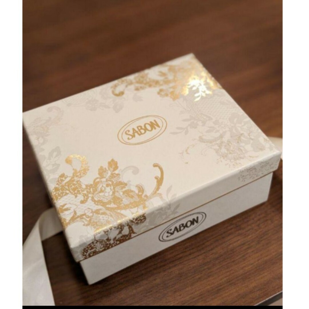 SABON(サボン)のSABON　ギフトボックス　空箱 レディースのバッグ(ショップ袋)の商品写真