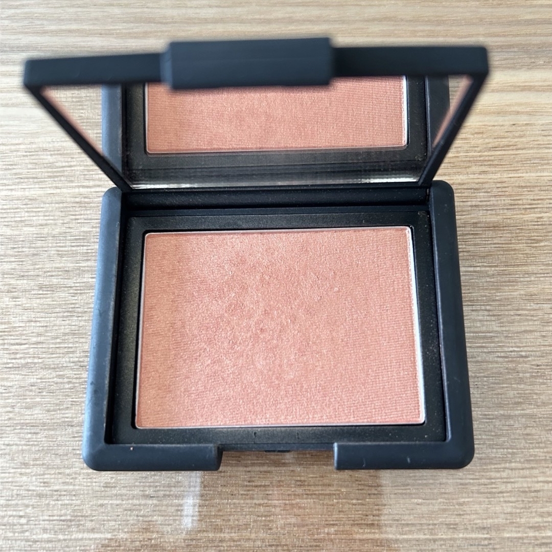 NARS(ナーズ)のNARS ブラッシュ コスメ/美容のベースメイク/化粧品(チーク)の商品写真