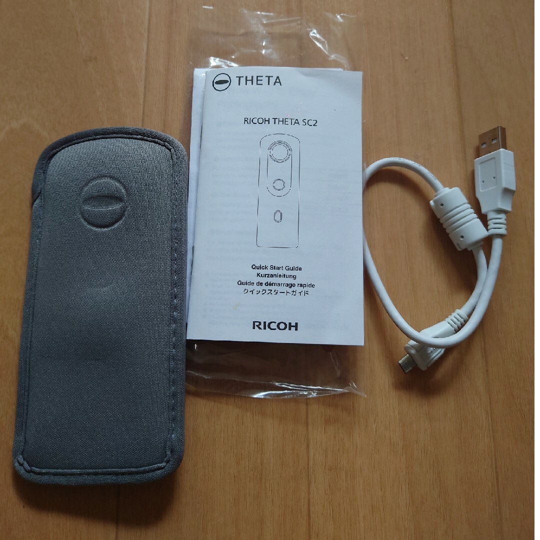 THETA  RICOH THETA ＳＣ２ スマホ/家電/カメラのカメラ(コンパクトデジタルカメラ)の商品写真