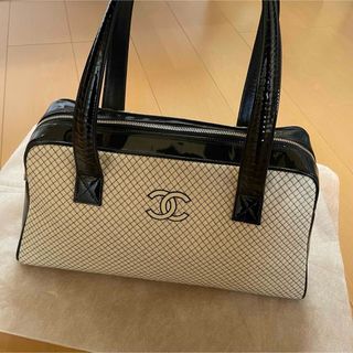 シャネル(CHANEL)のシャネル　ワイルドステッチ　エナメルハンドバッグ(ハンドバッグ)