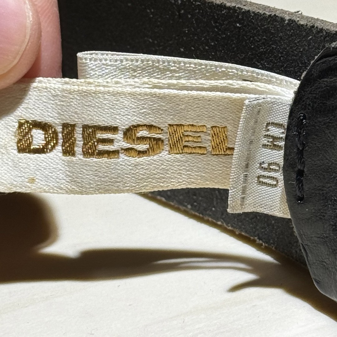 DIESEL(ディーゼル)のDIESEL ロゴ　ベルト メンズのファッション小物(ベルト)の商品写真