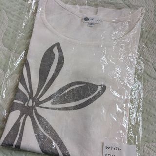 アレミティ新品　Tシャツホワイトティアレ(ダンス/バレエ)