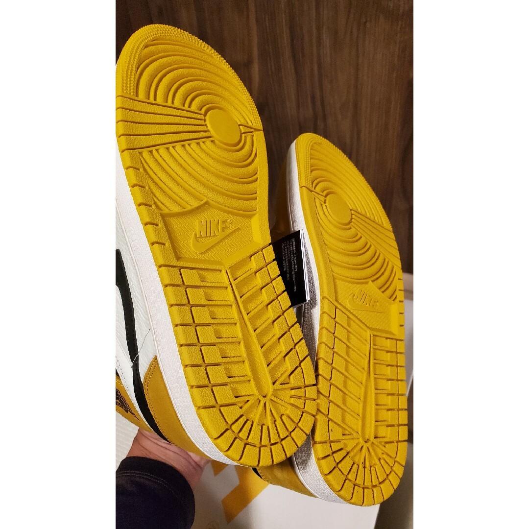 Jordan Brand（NIKE）(ジョーダン)のNike Air Jordan 1 Retro High OG Yellow メンズの靴/シューズ(スニーカー)の商品写真