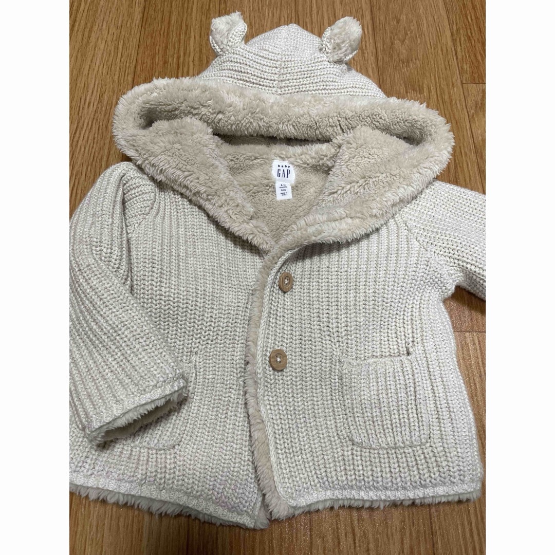 babyGAP(ベビーギャップ)の⭐️新品⭐️baby  GAPギャップ　ベビー　裏ボア　セーター　アウター キッズ/ベビー/マタニティのベビー服(~85cm)(ニット/セーター)の商品写真