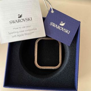 スワロフスキー(SWAROVSKI)のはーちゃん♡様専用ページSWAROVSKI アップルウォッチ40カバー(モバイルケース/カバー)