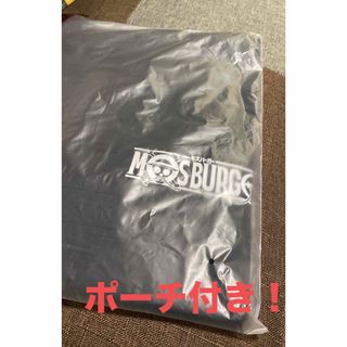 ワンピース　モスバーガー　コラボ　福袋　Tシャツと　ポーチセット　箱付き(キャラクターグッズ)