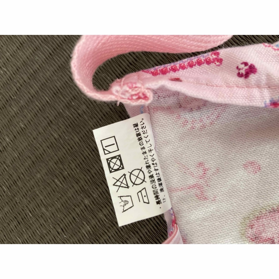 女の子エプロン　110〜130サイズ位 キッズ/ベビー/マタニティのキッズ服女の子用(90cm~)(その他)の商品写真