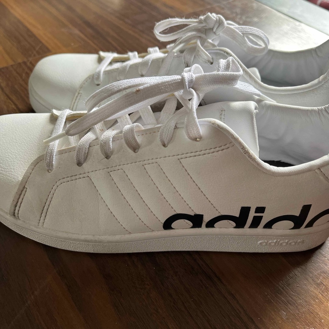 adidas(アディダス)のadidasスニーカー メンズの靴/シューズ(スニーカー)の商品写真