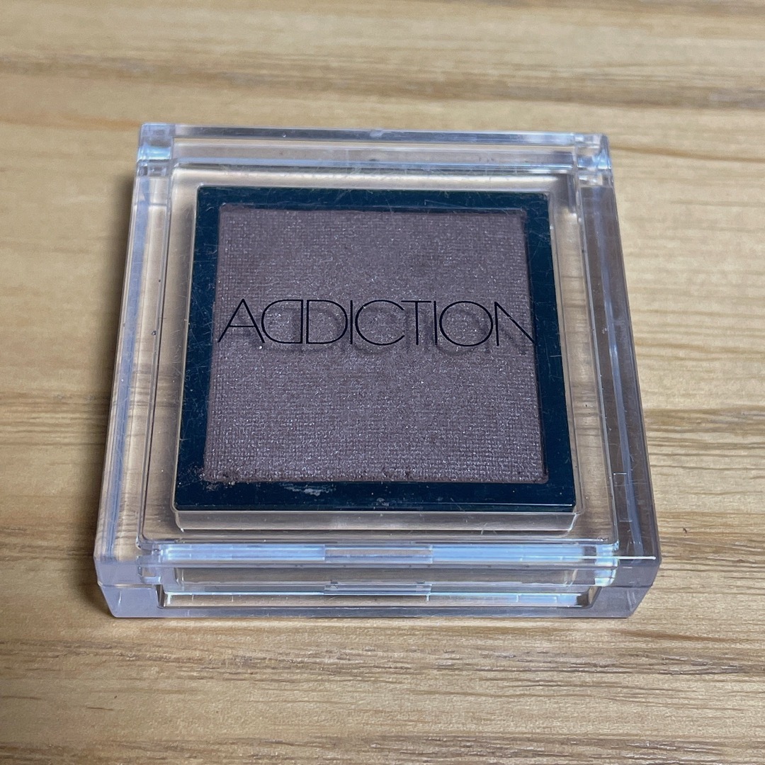 ADDICTION(アディクション)のADDICTION (アディクション) ザ アイシャドウ 083 Singita コスメ/美容のベースメイク/化粧品(アイシャドウ)の商品写真