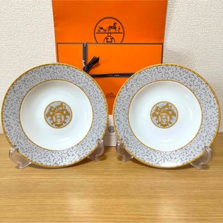 エルメス(Hermes)の【新品 2枚 ギフト包装】エルメス モザイク 〈ゴールド〉 スーププレート(食器)