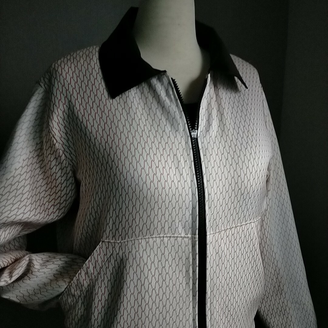 着物リメイク　ブルゾン　コート　リバーシブル レディースの水着/浴衣(着物)の商品写真