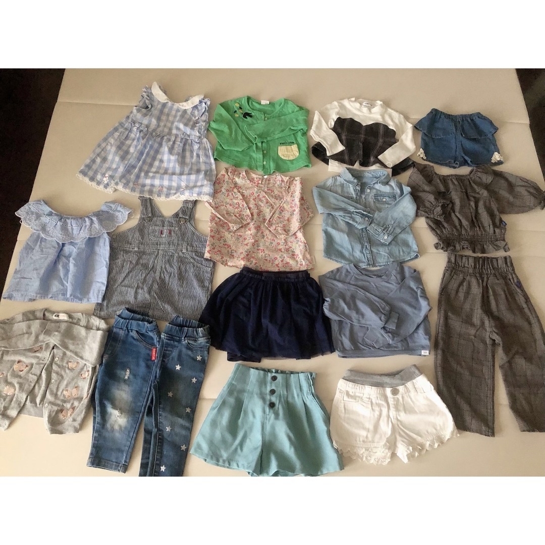 babyGAP(ベビーギャップ)のキッズ服　まとめ売り　ブランド キッズ/ベビー/マタニティのキッズ服女の子用(90cm~)(その他)の商品写真