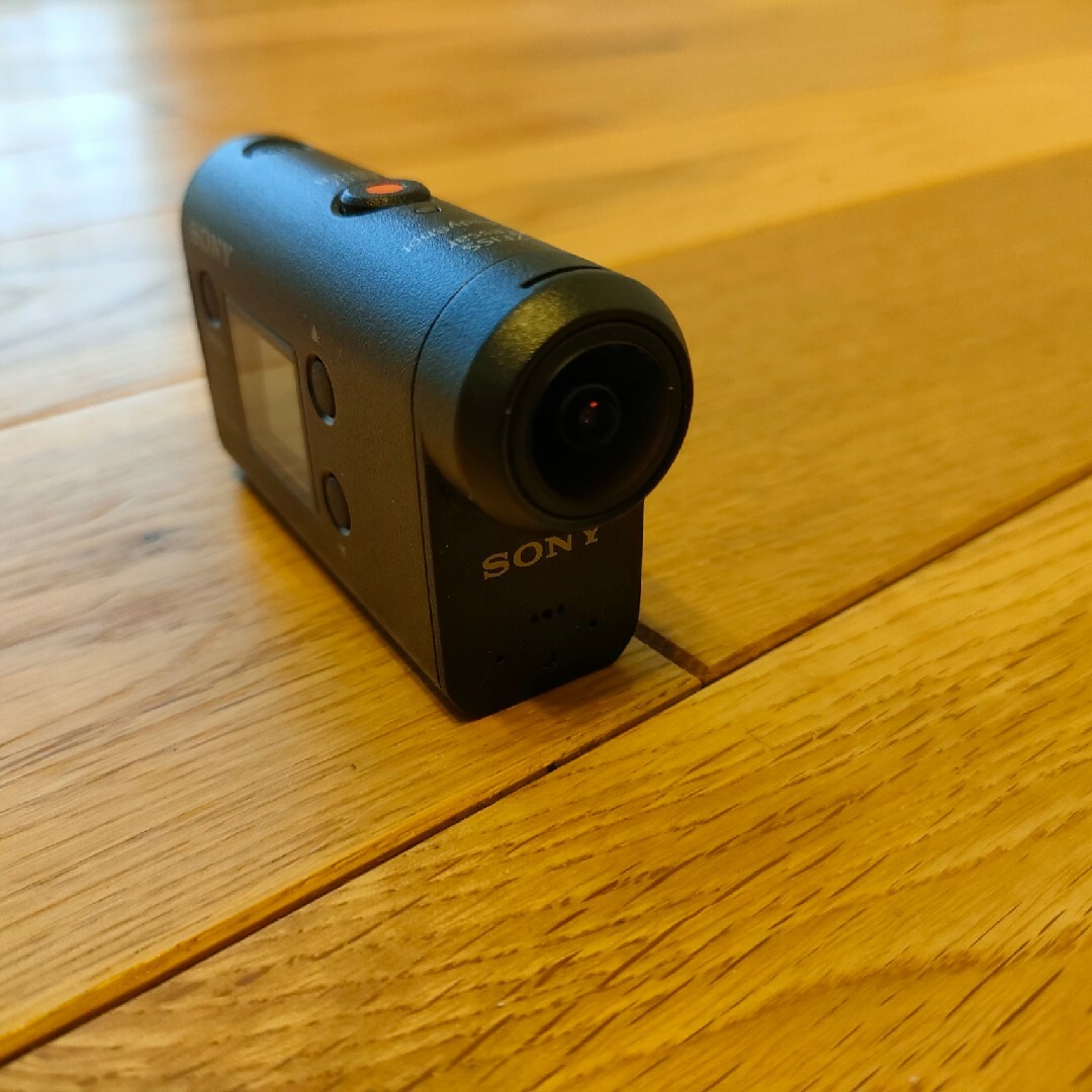 SONY(ソニー)のSONYアクションカメラ　HDR-AS50 スマホ/家電/カメラのカメラ(ビデオカメラ)の商品写真