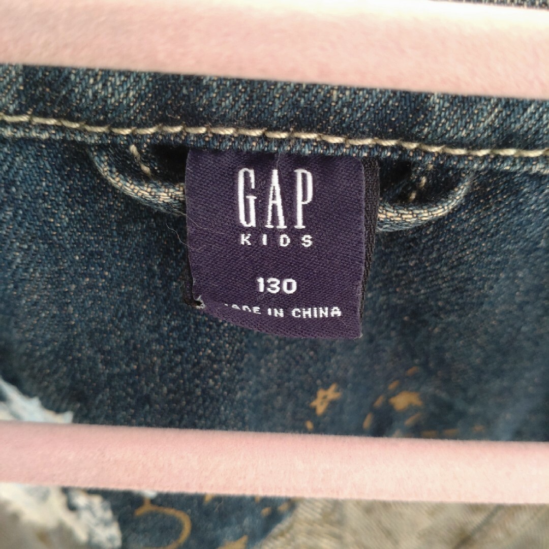 GAP(ギャップ)のジャケット　130cm キッズ/ベビー/マタニティのキッズ服女の子用(90cm~)(ジャケット/上着)の商品写真