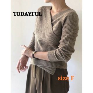 トゥデイフル(TODAYFUL)のTODAYFUL カシュクールヤクニット 2way ウール混 モカ F(ニット/セーター)