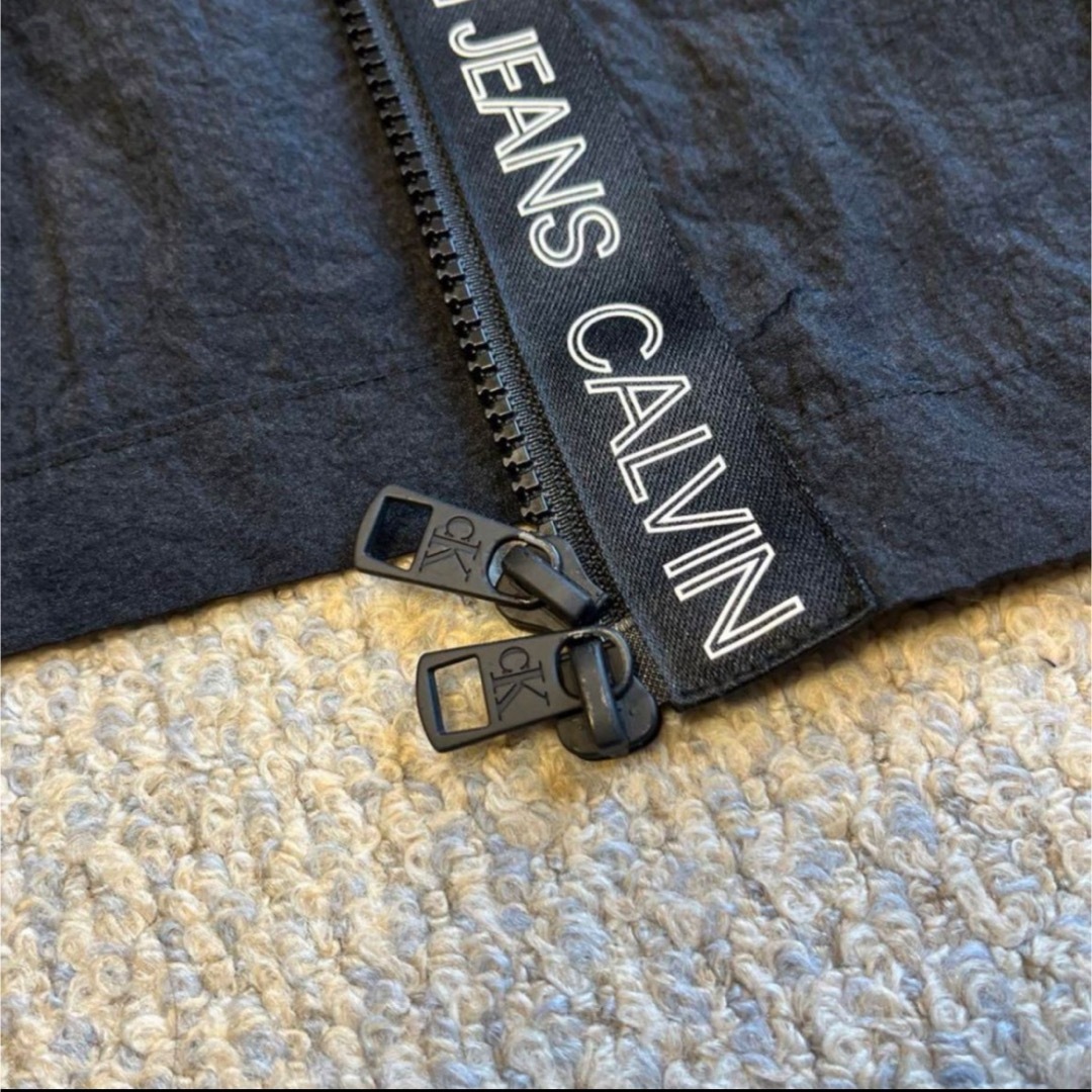 Calvin Klein(カルバンクライン)のCALVIN KLEIN JEANS★ブルゾン★M★ブラック メンズのジャケット/アウター(ナイロンジャケット)の商品写真