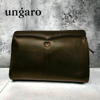 エマニュエルウンガロ(emanuel ungaro)のemanuel ungaro ウンガロ クラッチバッグ　セカンドバッグ 黒(クラッチバッグ)