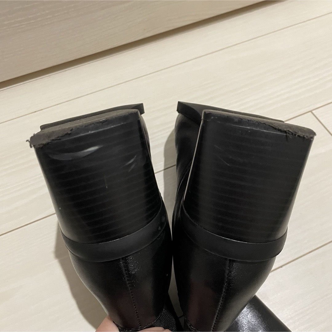 ZARA(ザラ)のZARA☆スクエアトゥブーツ レディースの靴/シューズ(ブーツ)の商品写真