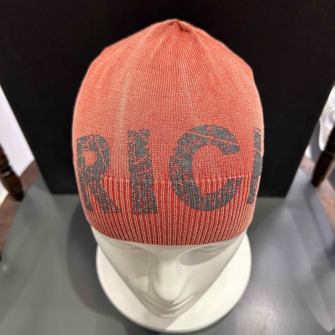 RICHMOND DENIM(リッチモンド)のRICHMOND ビーニー レッド メンズの帽子(ニット帽/ビーニー)の商品写真