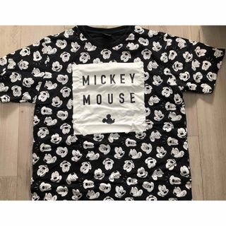 ウィゴー(WEGO)のミッキー柄半袖Tシャツブラック(Tシャツ(半袖/袖なし))