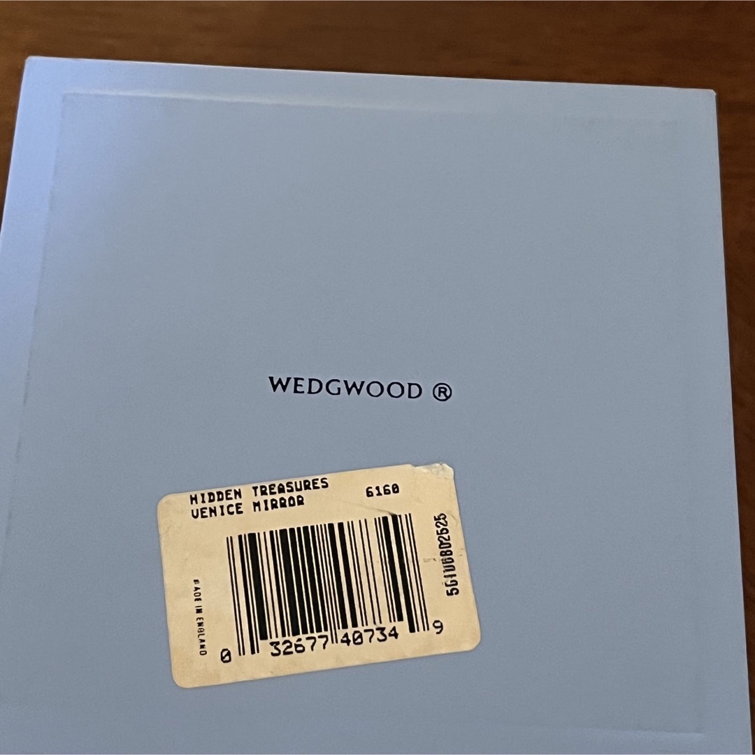 新品】希少品 ウェッジウッド☆クイーンカメオ☆コンパクト 新品】希少品 ウェッジウッド☆クイーンカメオ☆コンパクト