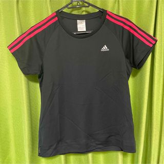 アディダス(adidas)のアディダス　トップス(Tシャツ(半袖/袖なし))