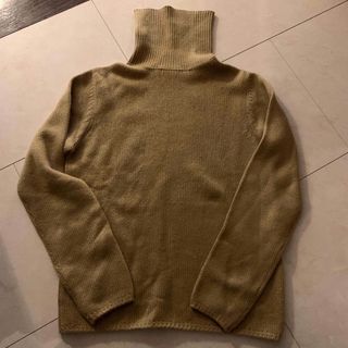PRADA(ニット/セーター ・ ベージュ系)のフリマアイテム一覧 PRADA(ニット/セーター ・ ベージュ系)のフリマアイテム一覧