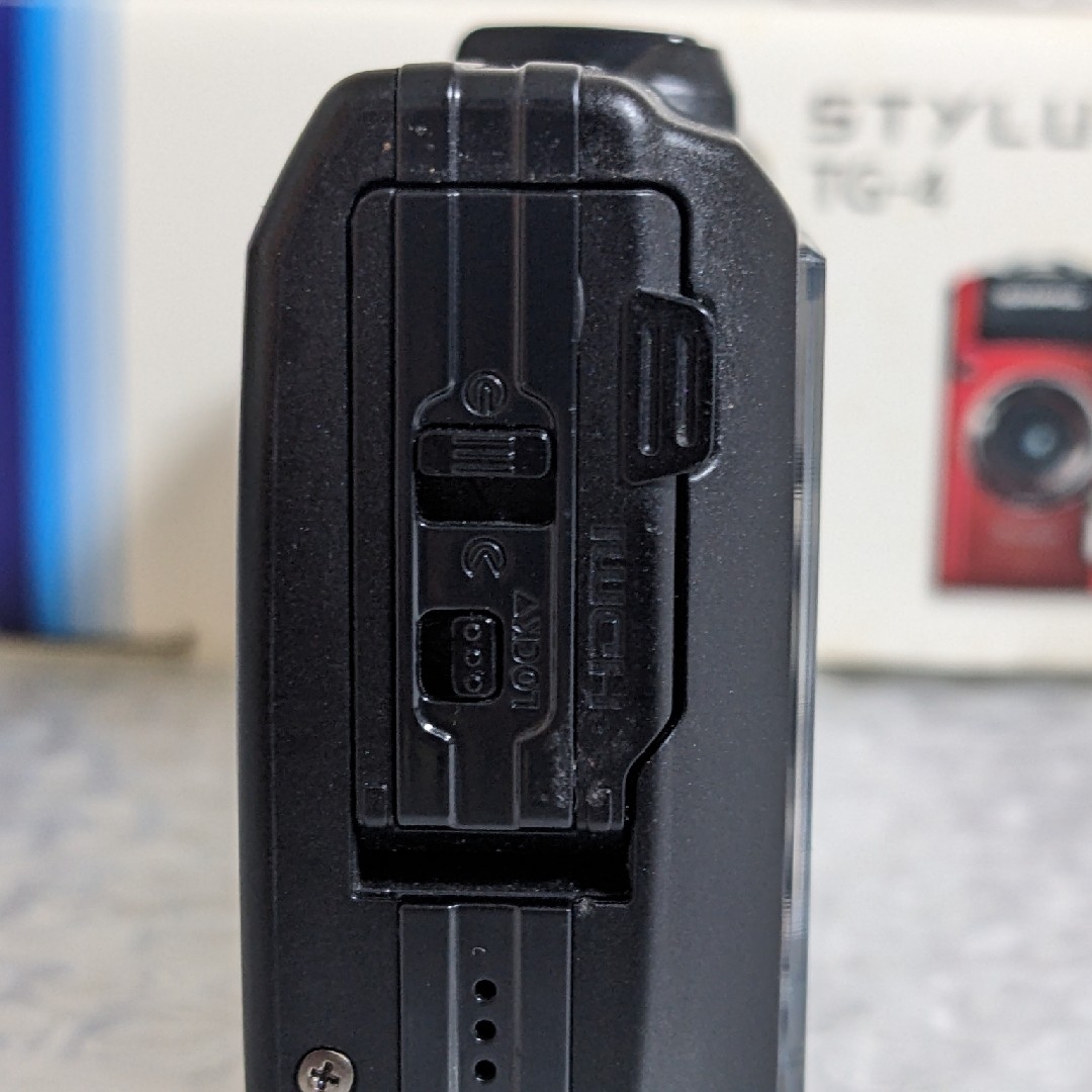 OLYMPUS(オリンパス)のOLYMPUS オリンパス TG TG-4 BLACK スマホ/家電/カメラのカメラ(コンパクトデジタルカメラ)の商品写真