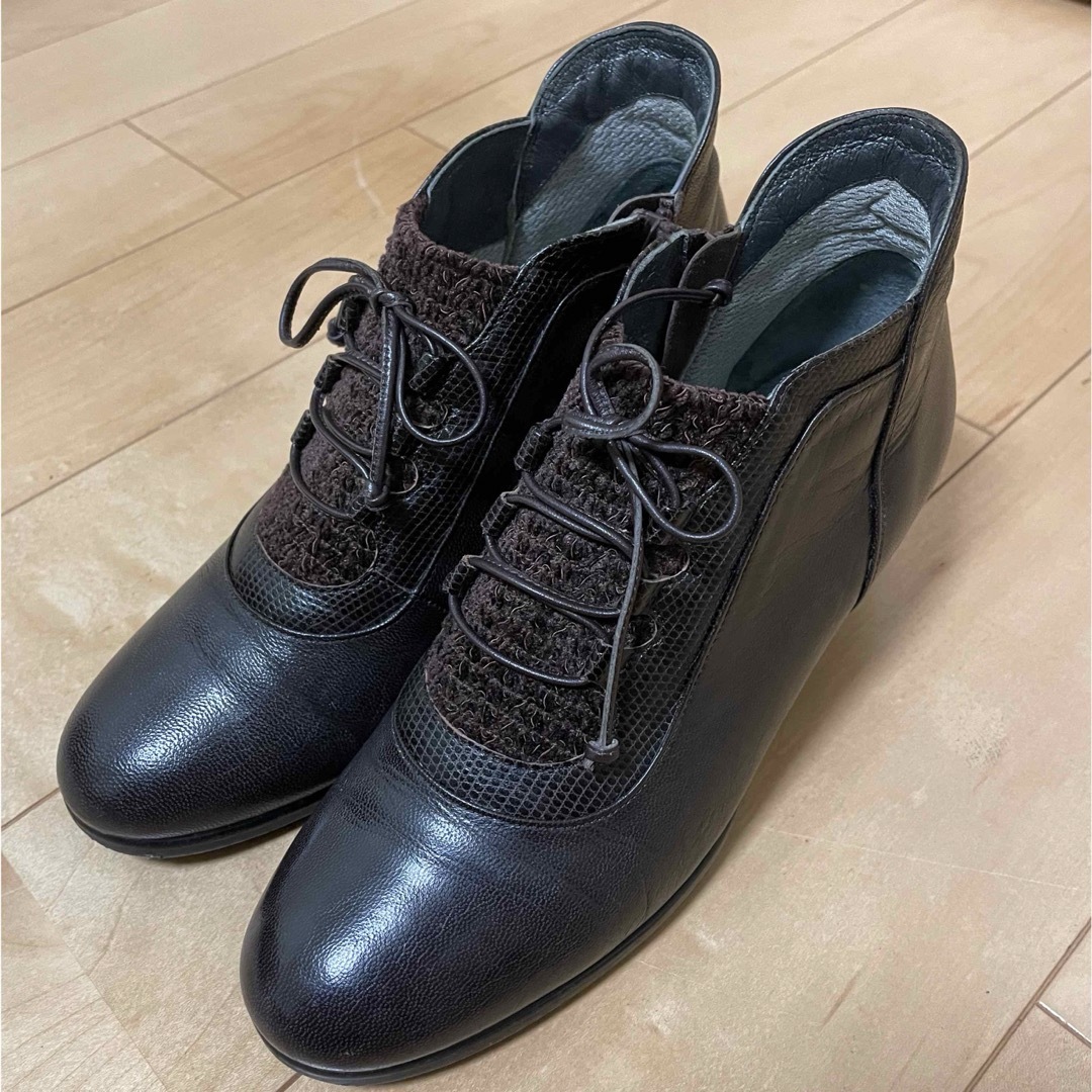ヤギ皮ショートブーツ レディースの靴/シューズ(ブーツ)の商品写真
