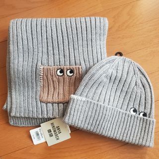 ユニクロ(UNIQLO)のユニクロ×アニヤハインドマーチ 新品未使用 マフラー ニット帽/ビーニー(マフラー/ショール)