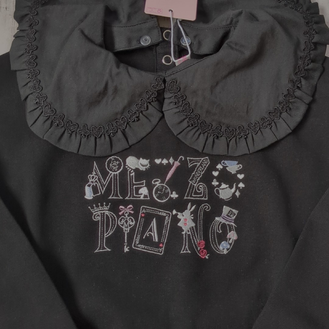 mezzo piano(メゾピアノ)のmezzo piano 未使用 トレーナー 140 黒 キッズ/ベビー/マタニティのキッズ服女の子用(90cm~)(Tシャツ/カットソー)の商品写真