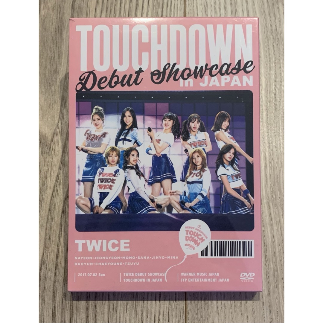 TWICE(トゥワイス)のTWICE DVD TOUCHDOWN in JAPAN エンタメ/ホビーのDVD/ブルーレイ(アイドル)の商品写真