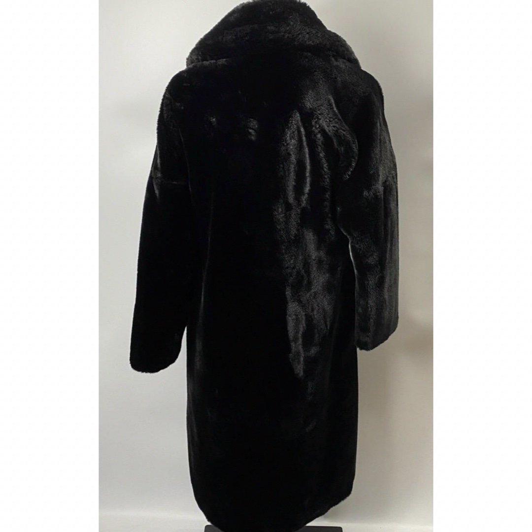 ZARA(ザラ)のZARA フェイクファーロングコート レディースのジャケット/アウター(毛皮/ファーコート)の商品写真