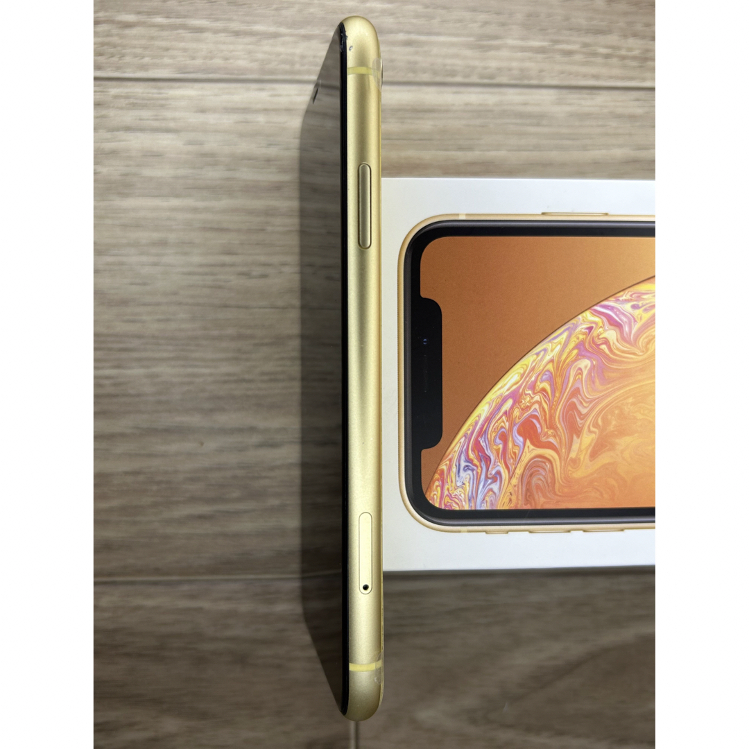 iPhone(アイフォーン)のApple  iPhone  iPhone XR 64GB スマホ/家電/カメラのスマートフォン/携帯電話(スマートフォン本体)の商品写真